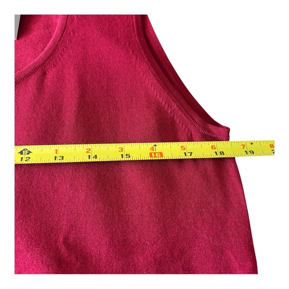 NWT St. John Sport Sleeveless Deep Cherry Scoop Neck Golf Tank Sz L - Picture 6 of 7